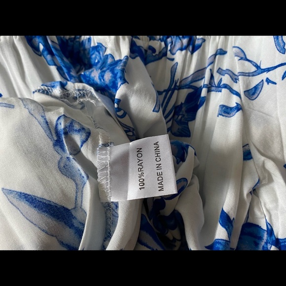 NWT LF Rumor Boutique Blue Floral Romper Dress - Picture 10 of 11